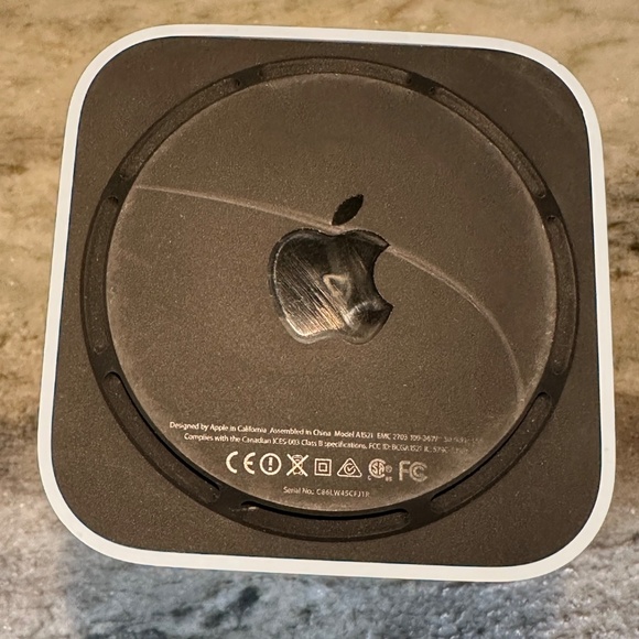 Apple AirPort Extreme 802.11ac A1521 (6th Generation) w/ Power Cord & Box Router - Picture 7 of 16